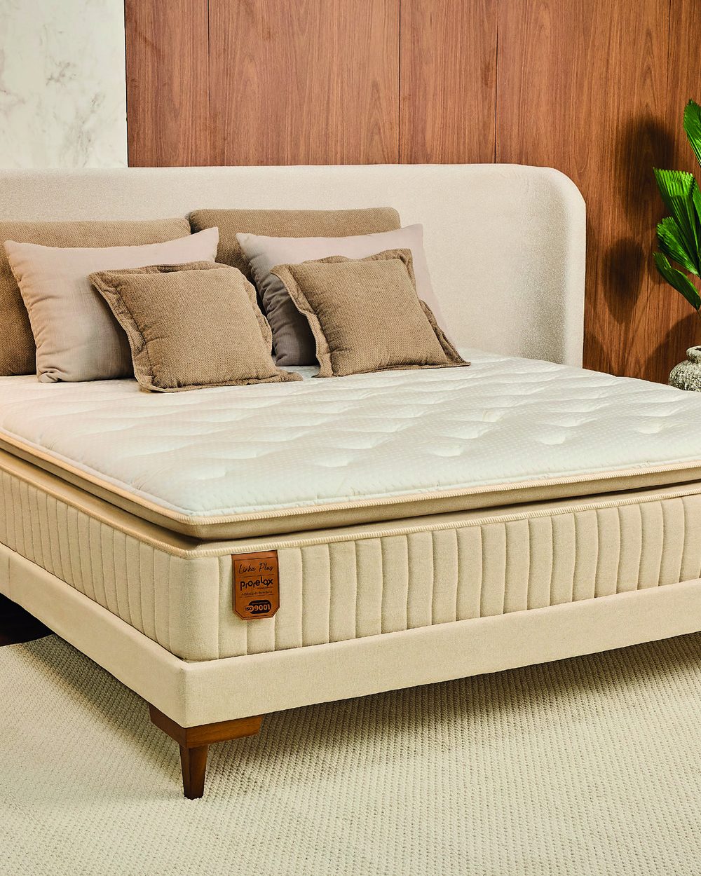 Colchão Silk Touch, da Linha Plus Prorelax, em quarto de casal